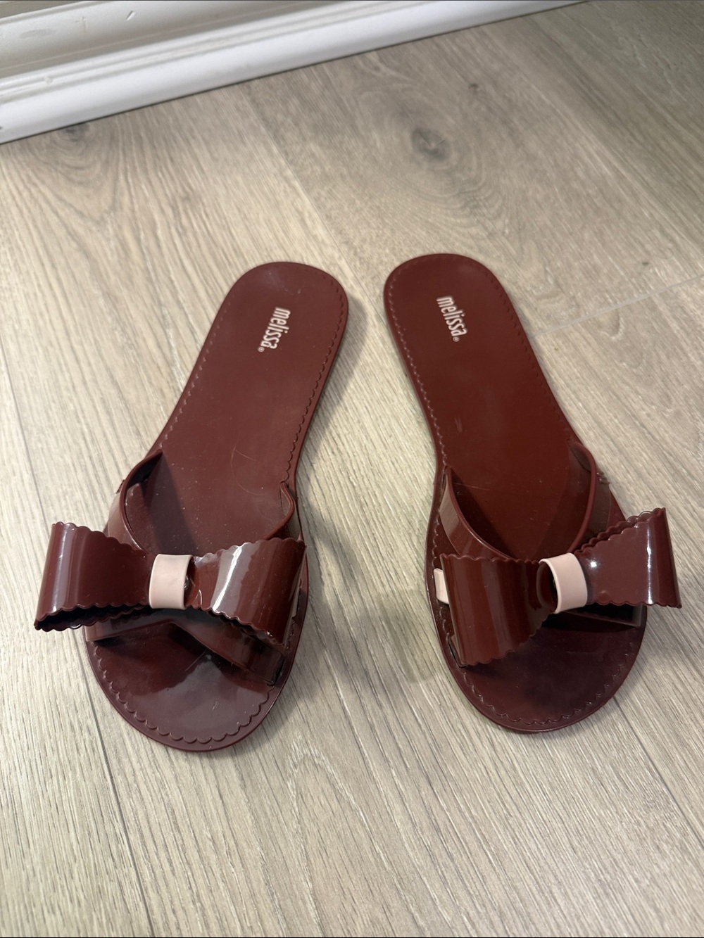 Melissa Women’s Burgundy Bow Slide Sandals with Pink Accent
